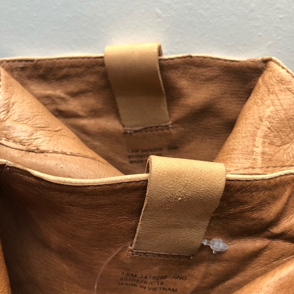 Frye Reina Leather Bootie - Picture 6 of 8